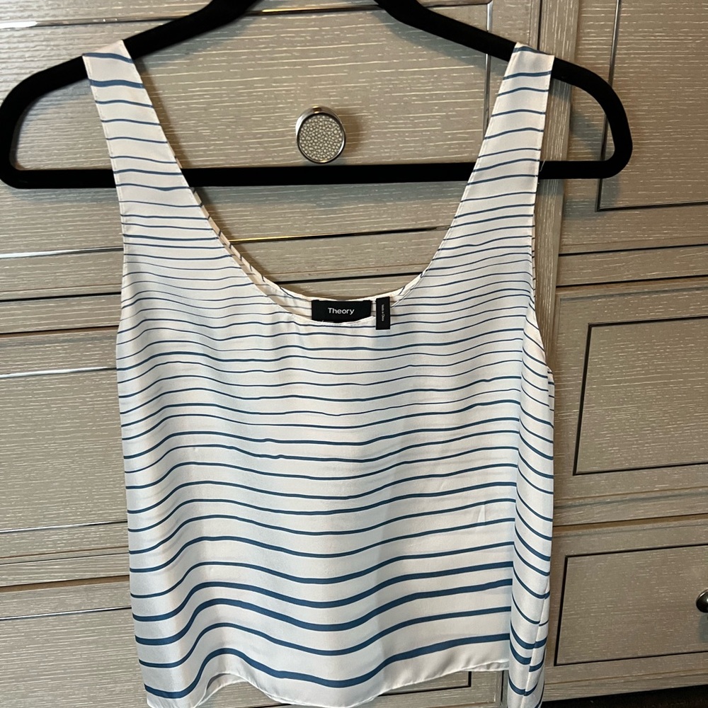 Theory silk tank